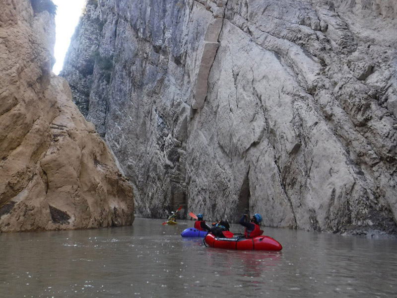 Trekking y packraft en-Montsec